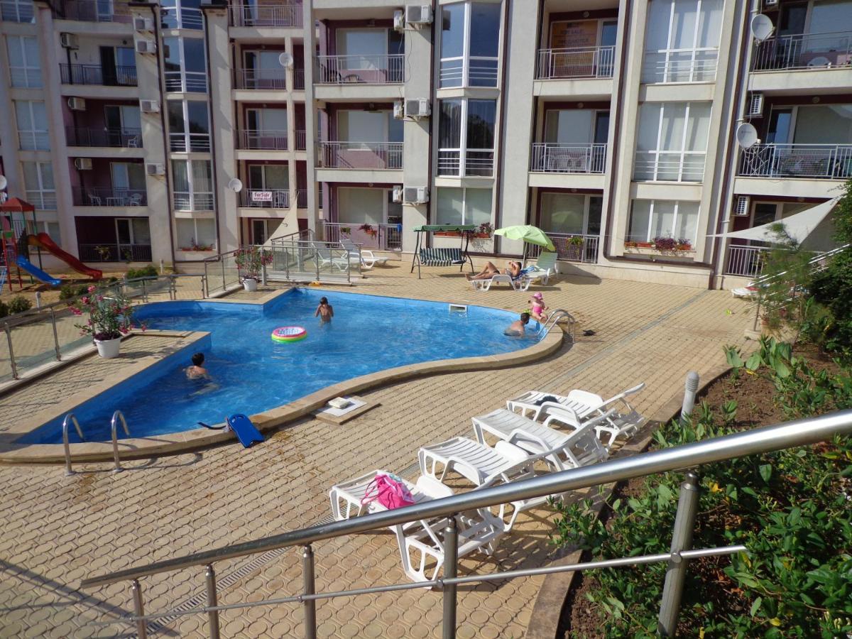 Kavarna Hills Apartments ภายนอก รูปภาพ