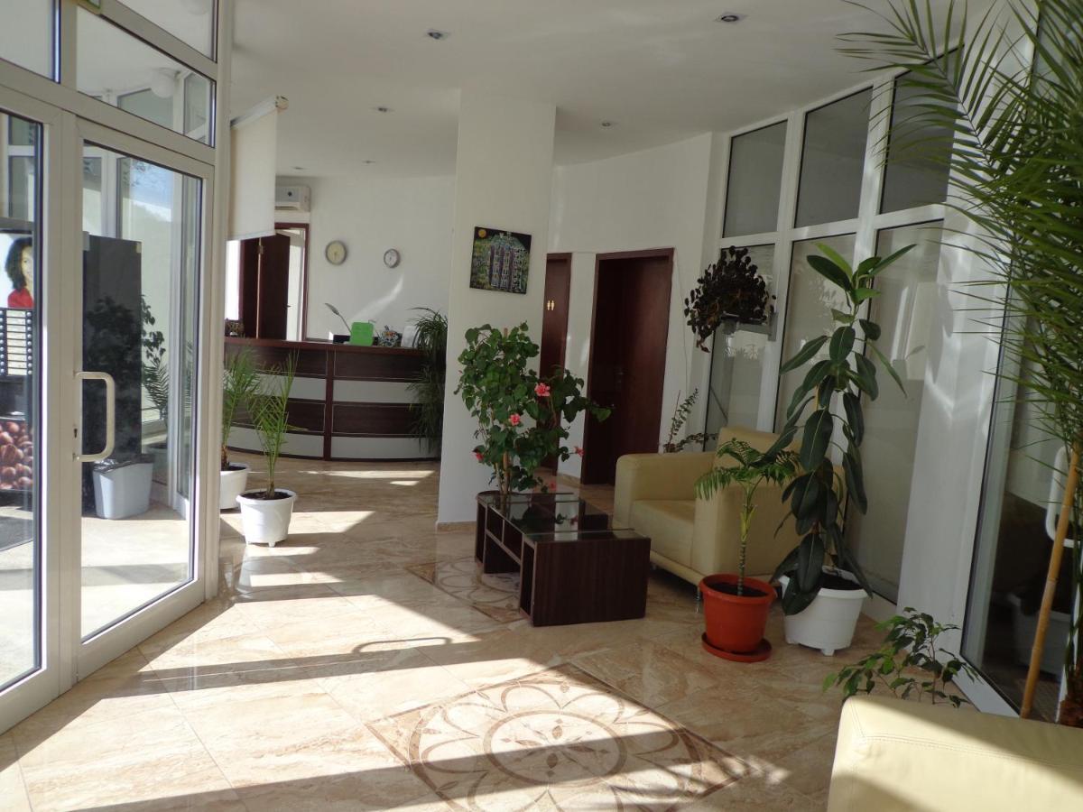 Kavarna Hills Apartments ภายนอก รูปภาพ