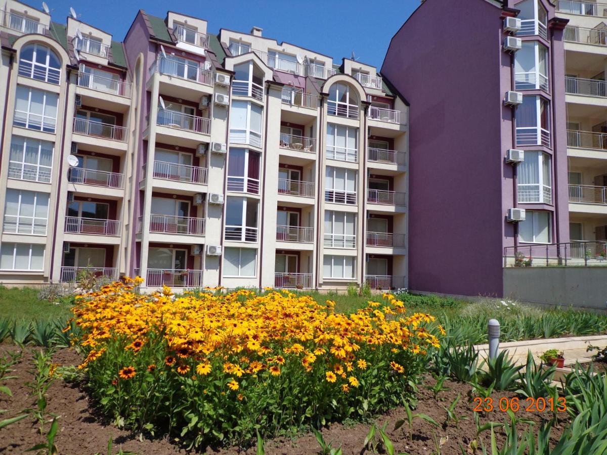 Kavarna Hills Apartments ภายนอก รูปภาพ