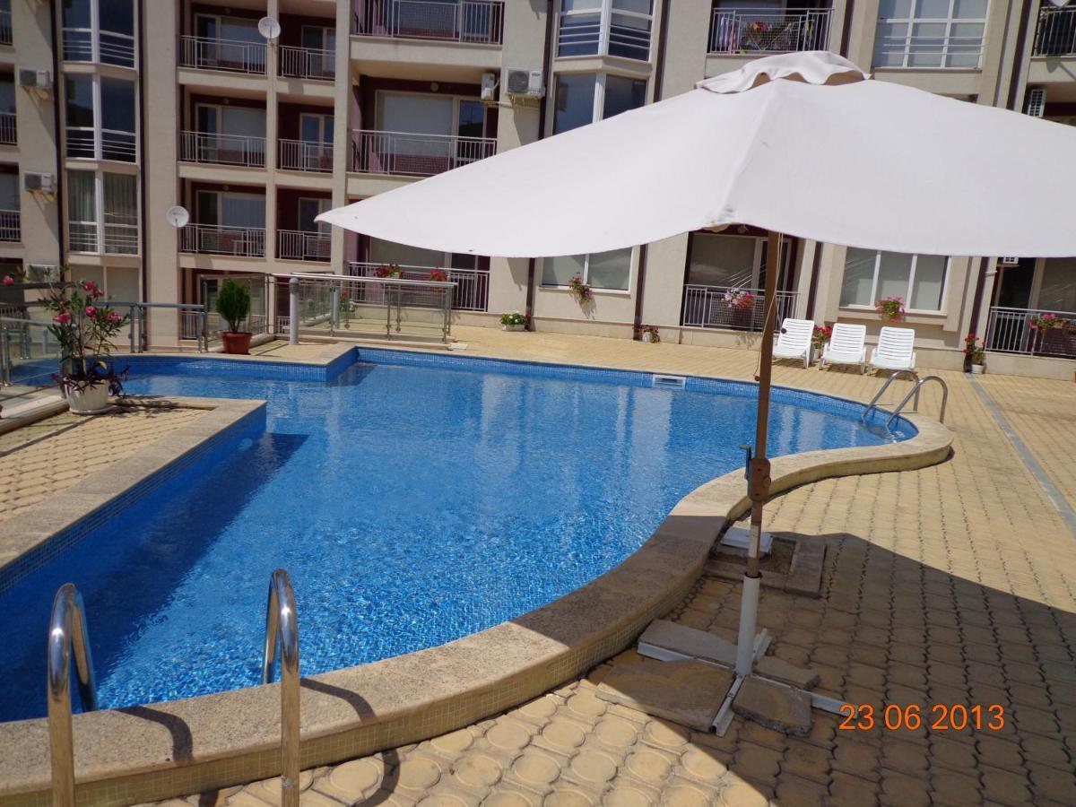 Kavarna Hills Apartments ภายนอก รูปภาพ