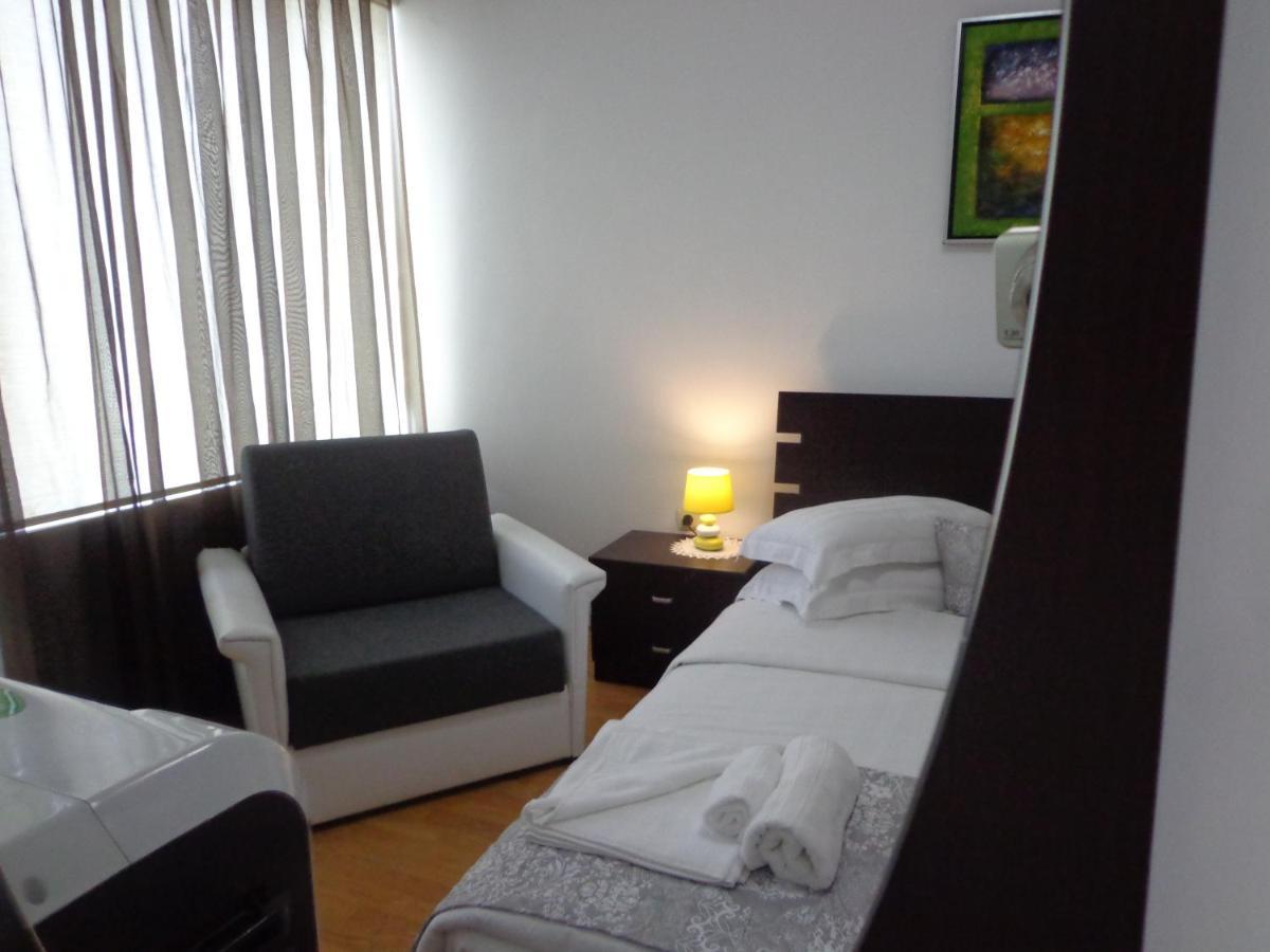 Kavarna Hills Apartments ภายนอก รูปภาพ