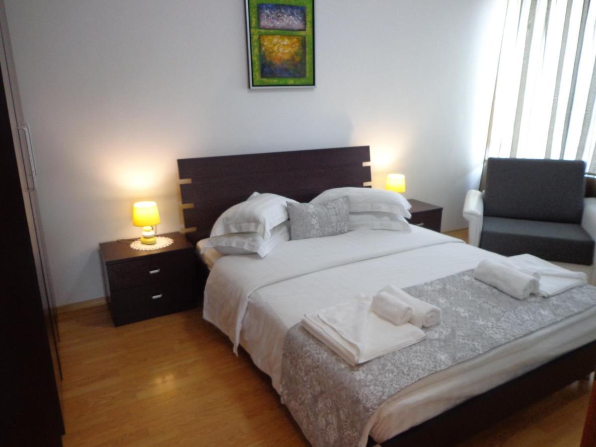 Kavarna Hills Apartments ภายนอก รูปภาพ