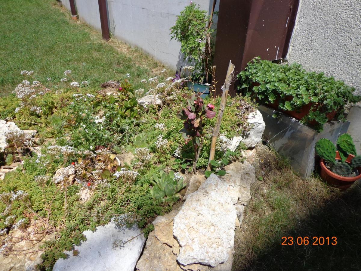 Kavarna Hills Apartments ภายนอก รูปภาพ