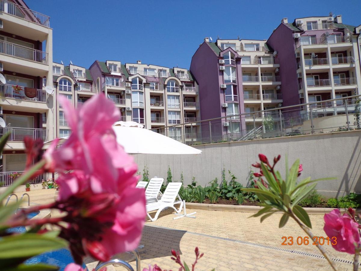 Kavarna Hills Apartments ภายนอก รูปภาพ