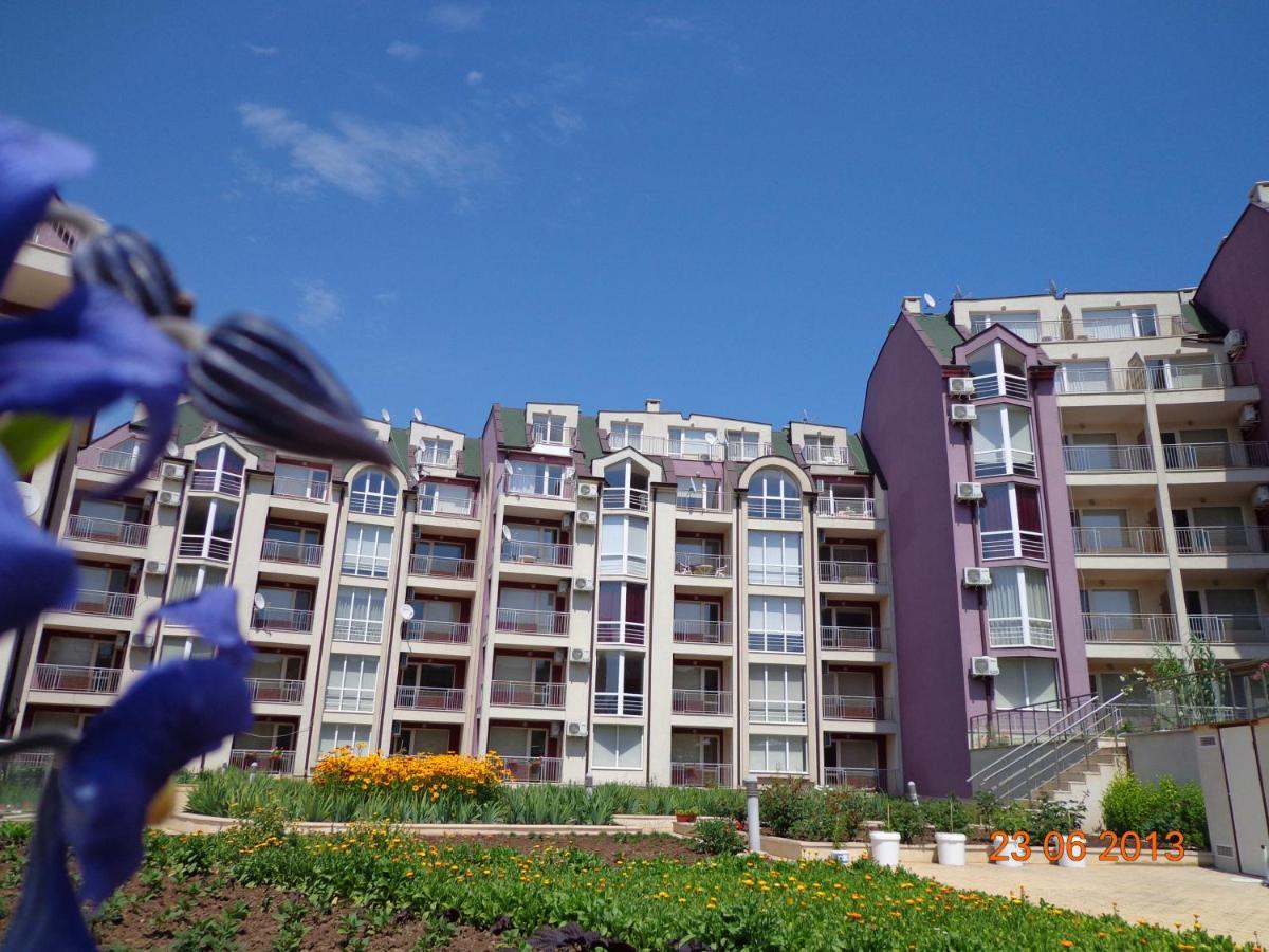 Kavarna Hills Apartments ภายนอก รูปภาพ