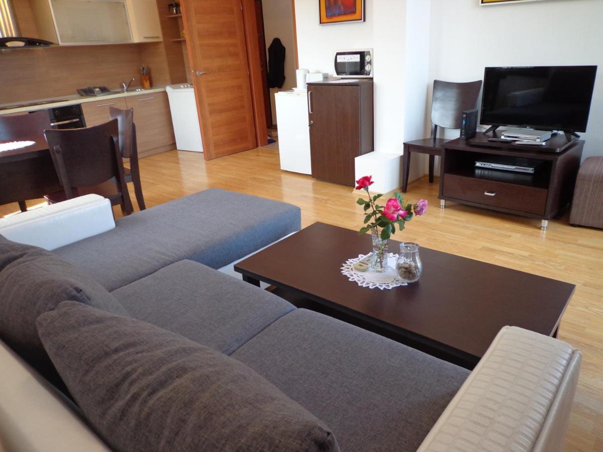 Kavarna Hills Apartments ภายนอก รูปภาพ